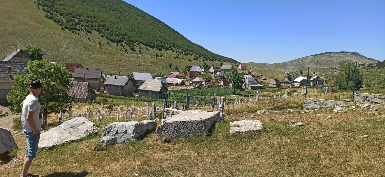 Na Krovu Svijeta Gornji Lukomir Екстер'єр фото